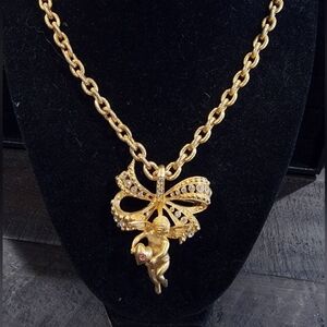 CAMROSE & KROSS JACKIE KENNEDY CHERUB BROOCH / NECKLACE